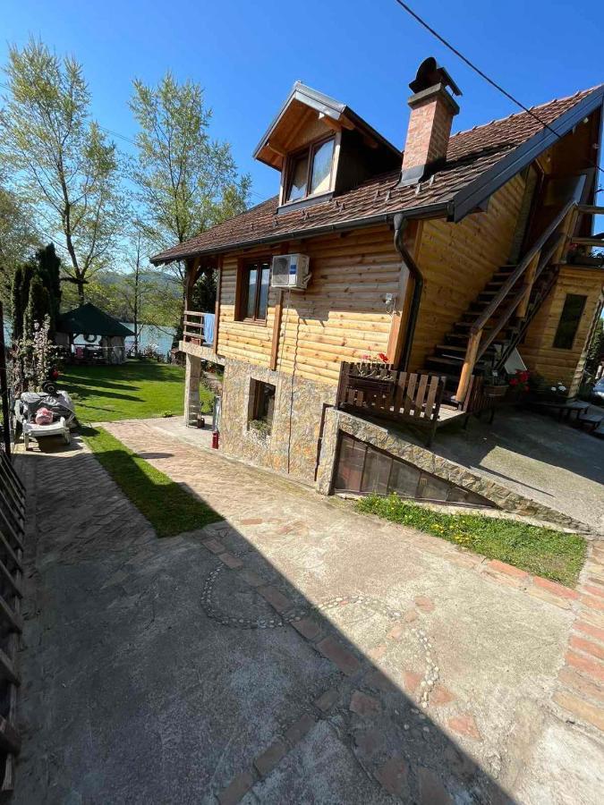 Apartman Kapetana luka Ljubovija Bagian luar foto