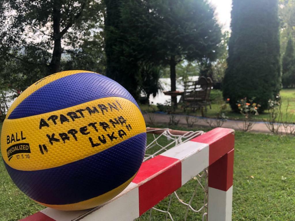 Apartman Kapetana luka Ljubovija Bagian luar foto